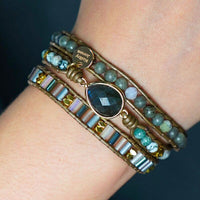 Bracelet Cuir Enroulé 3 Brins avec Strass en Labradorite ou Onyx