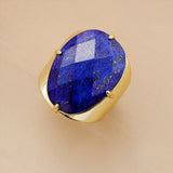 Bague couleur or avec pierre en Lapis-Lazuli