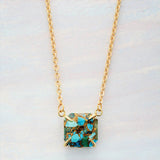 Collier avec pendentif en pierre Turquoise